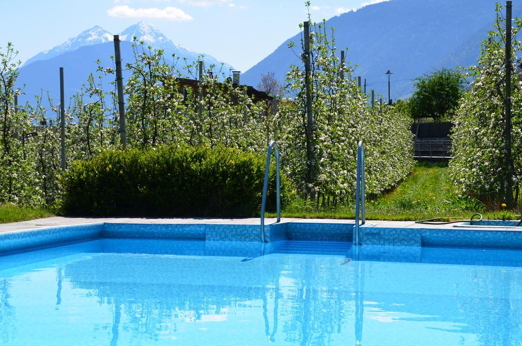 Hotel Kreuz Rifiano Exterior photo
