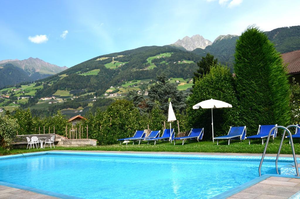 Hotel Kreuz Rifiano Exterior photo