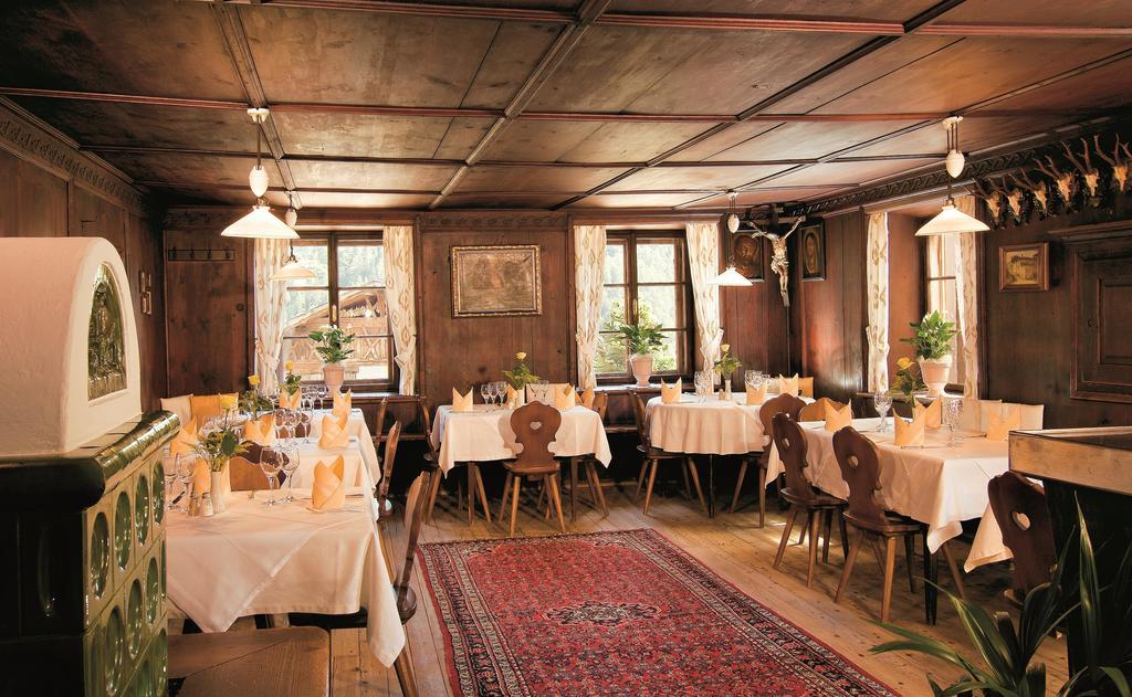 Hotel Kreuz Rifiano Exterior photo
